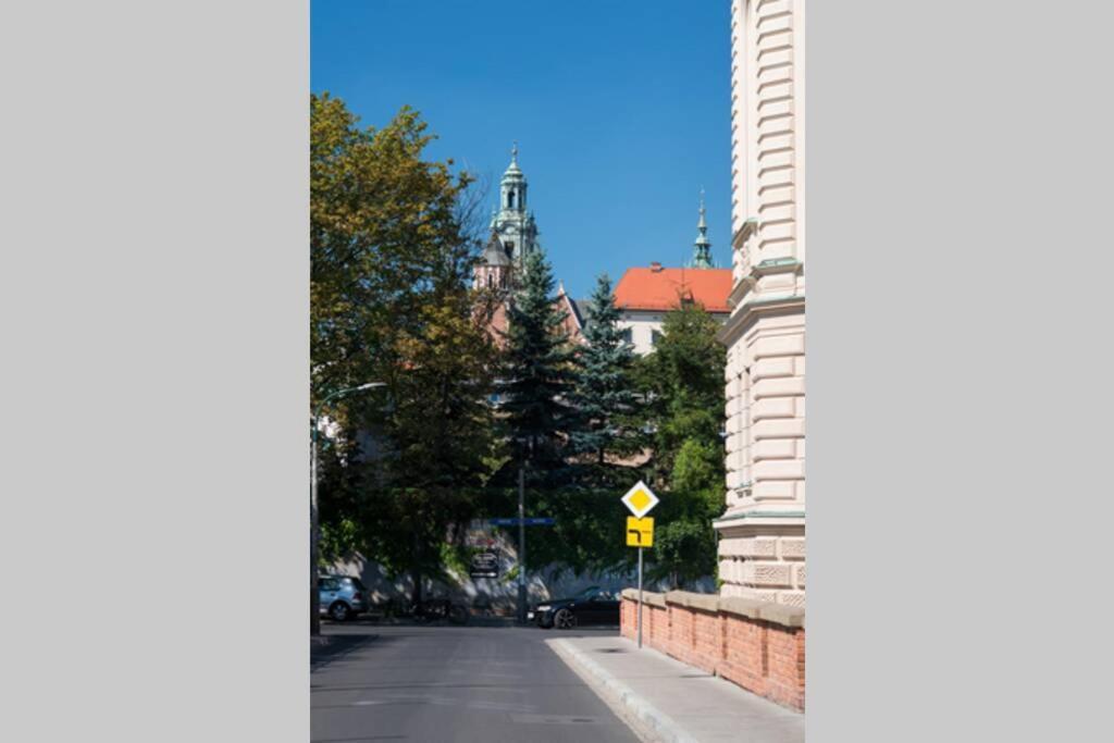 Przy Wawelu Z Garazem W Cenie — Zdjęcia 1